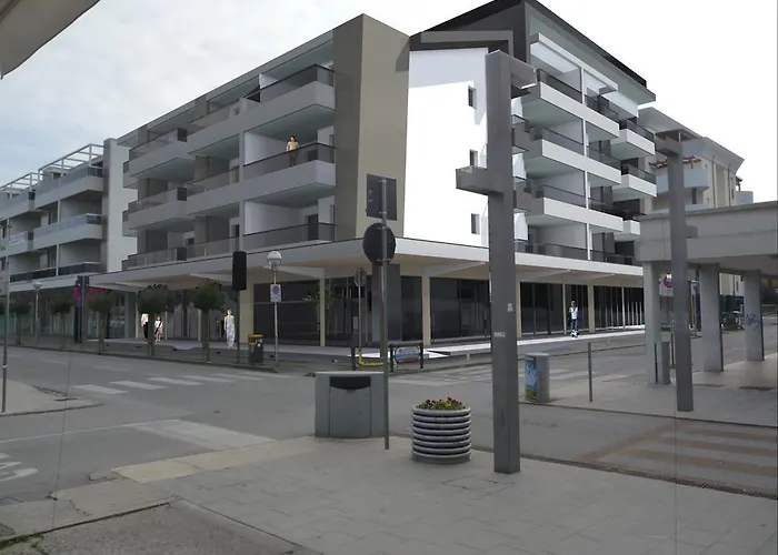 Condominio Quasar