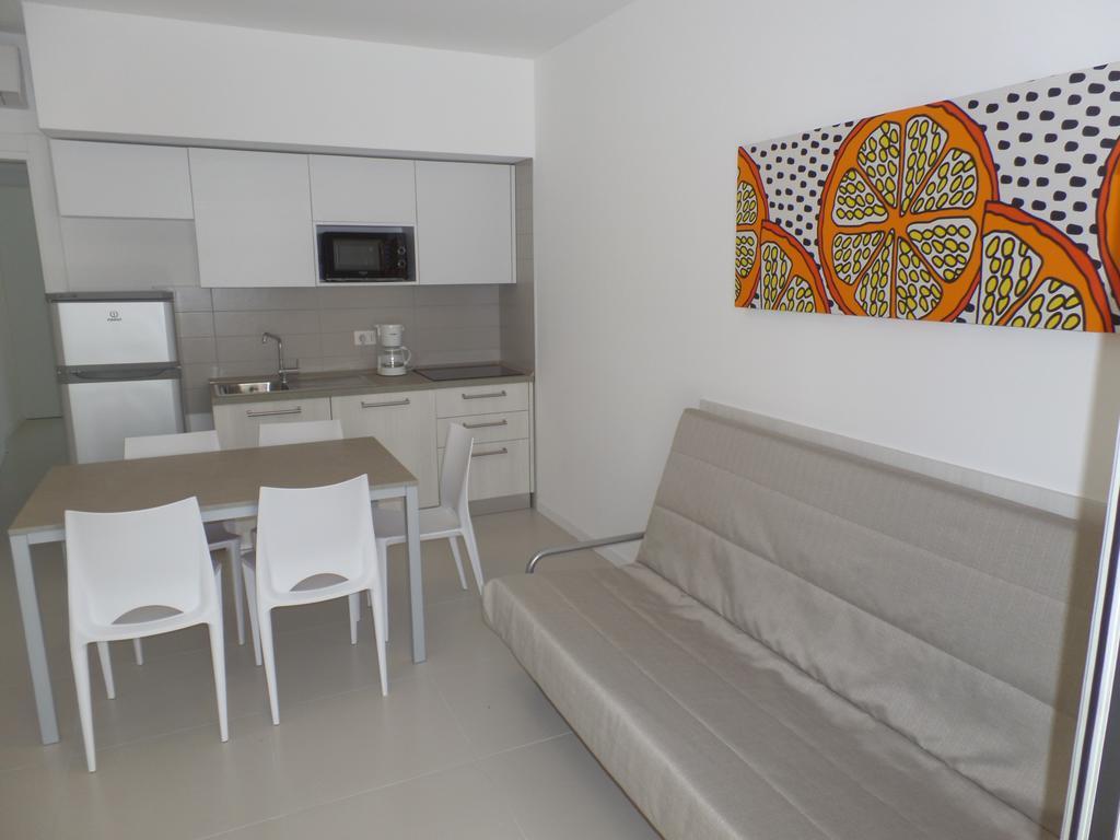 Apartment Quasar