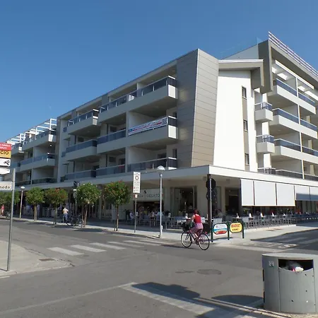Condominio Quasar Bibione Exterior photo